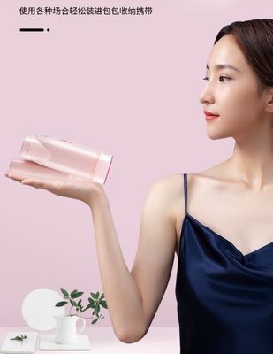 800W 전기 휴대용 휴대용 옷 스팀러 주름 없는 옷의 해결책